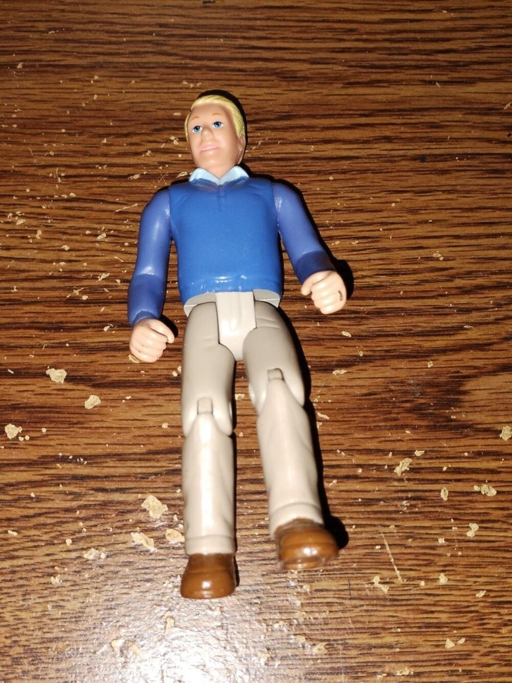 Toys R Us You & Me Happy Together Dollhouse Action Figure Toy- (2021)